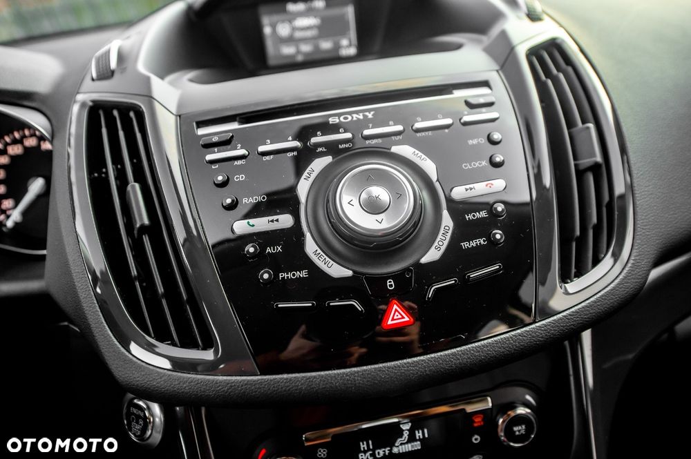 Ford Kuga 2.0 TDCi 4x4 Titanium - 28