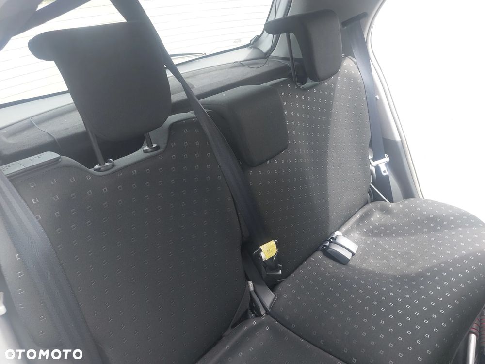 Toyota Yaris 1.4 D-4D Terra A/C - 5