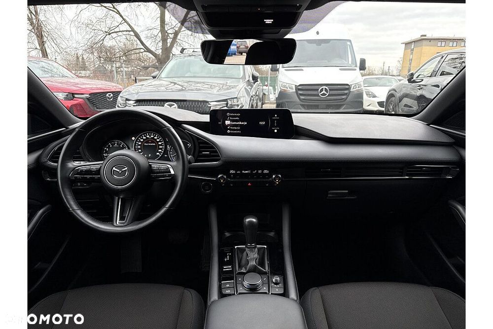 Mazda 3 - 8