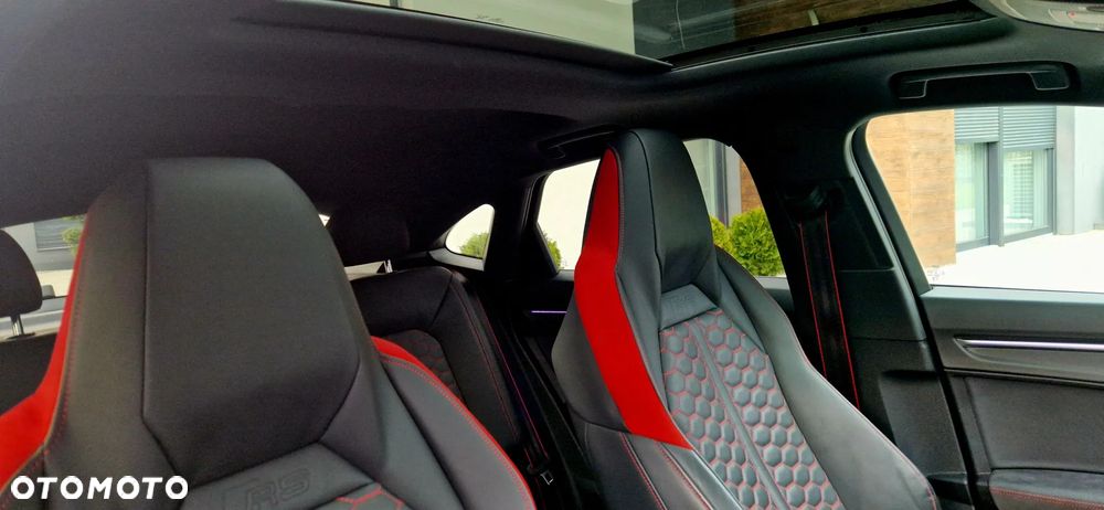 Audi RS Q3 Sportback - 15