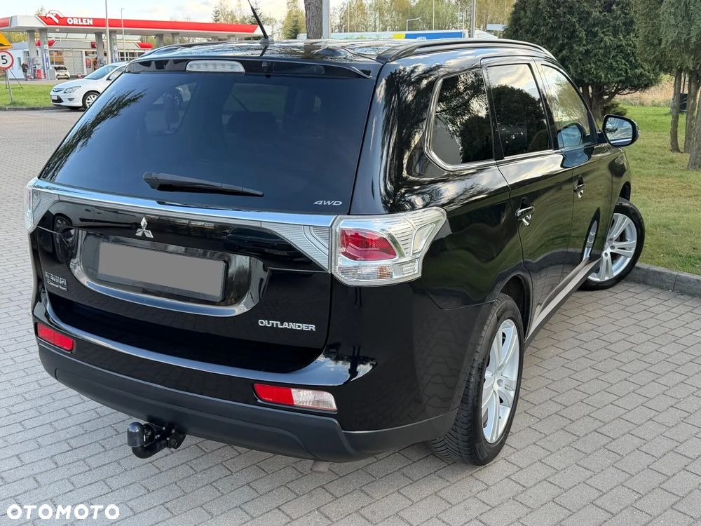 Mitsubishi Outlander 2.2 DI-D 4WD Top - 4