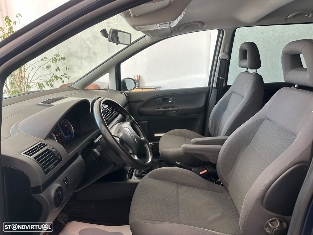 VW Sharan 2.0 TDI Confortline - 28