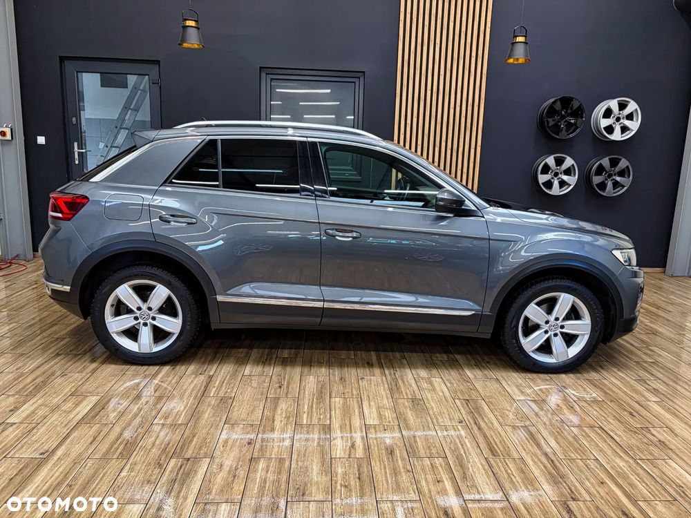 Volkswagen T-Roc - 6
