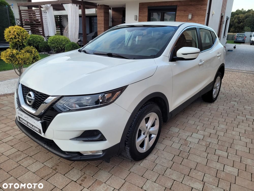 Nissan Qashqai 1.3 DIG-T N-Connecta - 2