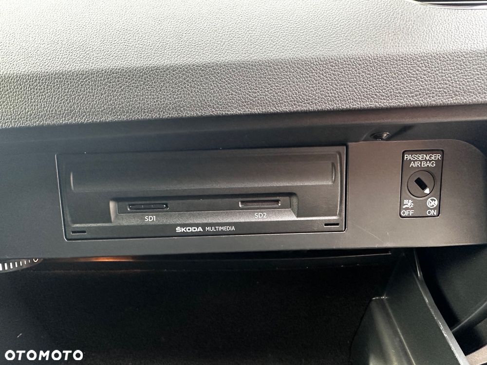 Skoda Octavia 2.0 TDI Style DSG - 14