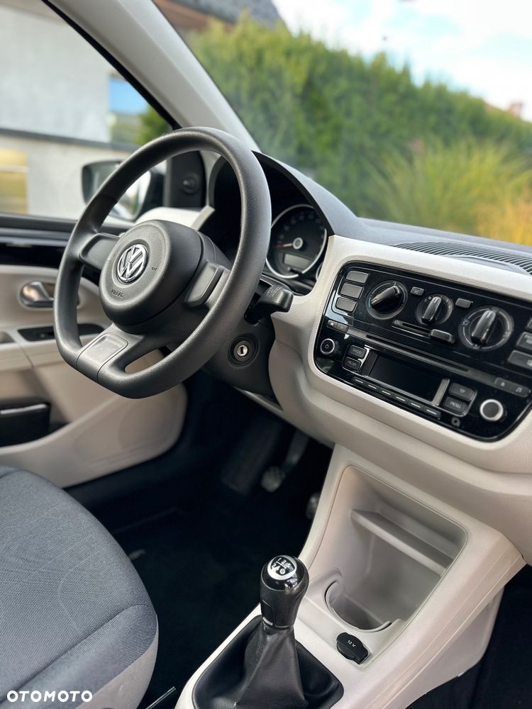 Volkswagen up! - 12