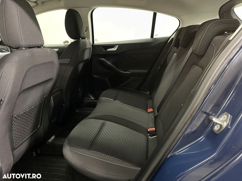 Ford Focus 1.5 EcoBlue Connected - 11