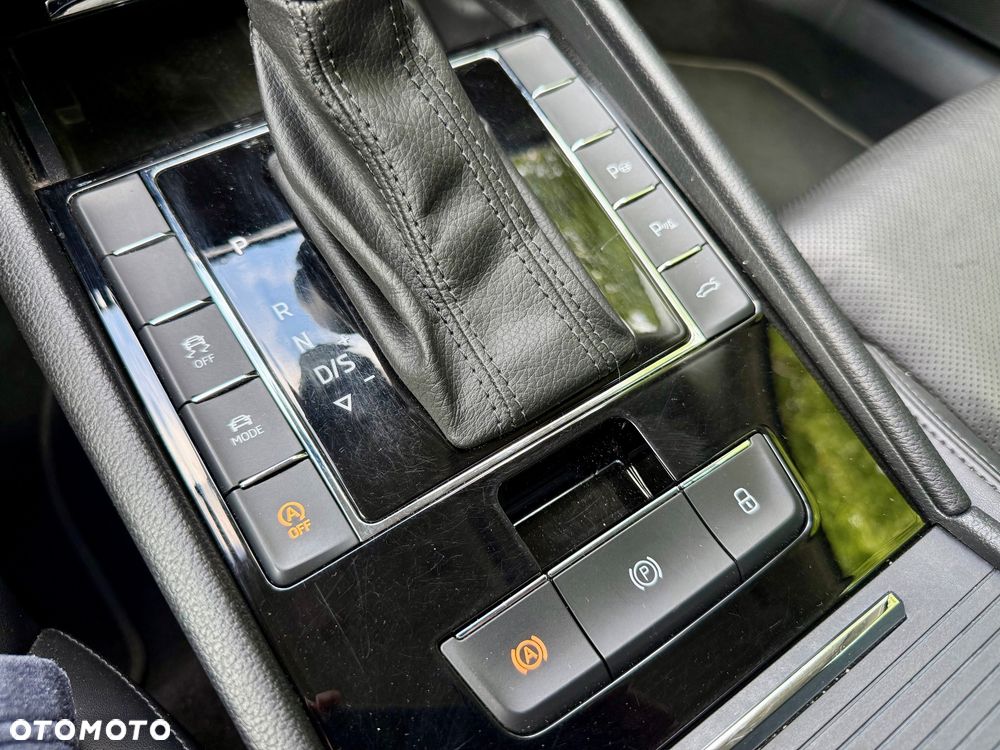Skoda Superb 2.0 TSI 4x4 L&K DSG - 31