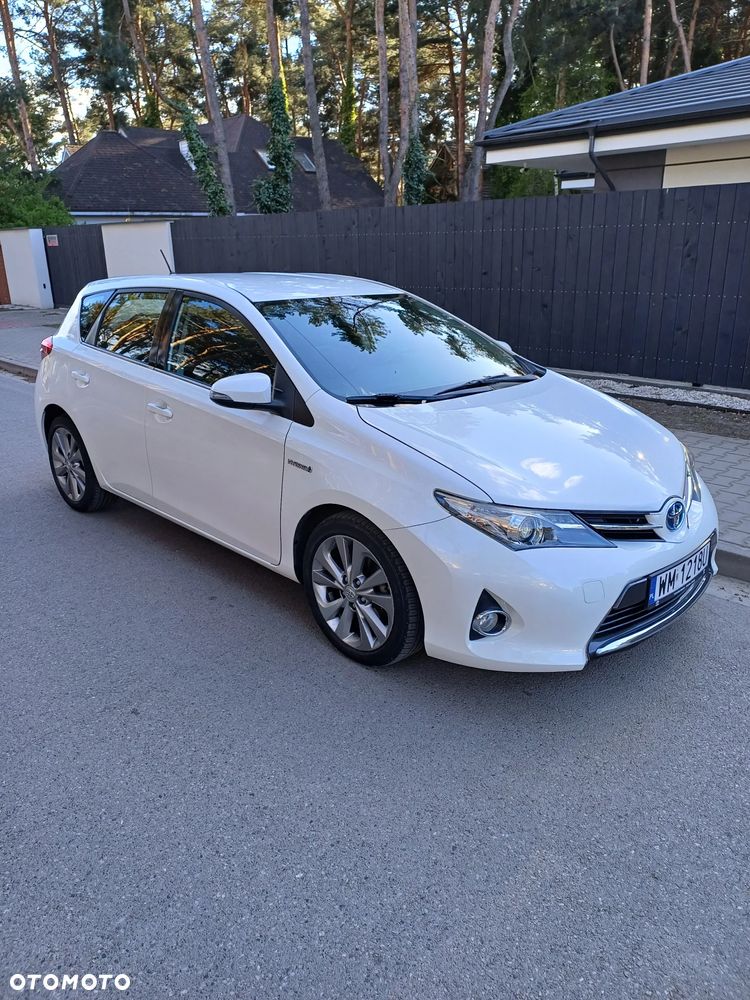 Toyota Auris 1.8 HSD Prestige NAVI - 3