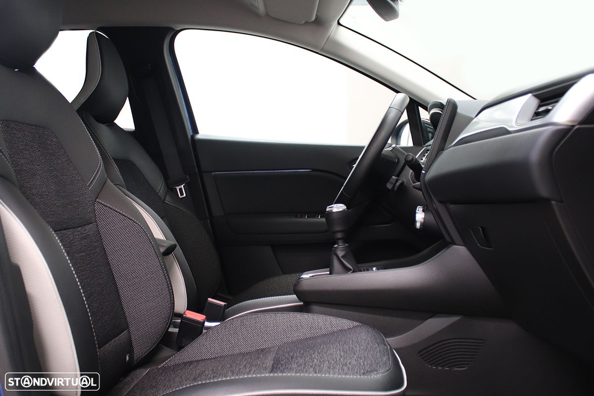 Renault Captur 1.0 TCe Techno Bi-Fuel - 22