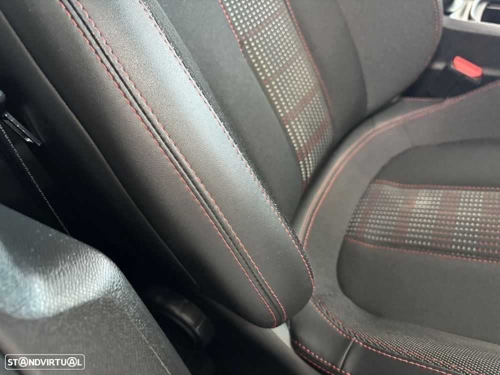 Peugeot 308 1.5 BlueHDi GT Line EAT8 - 35