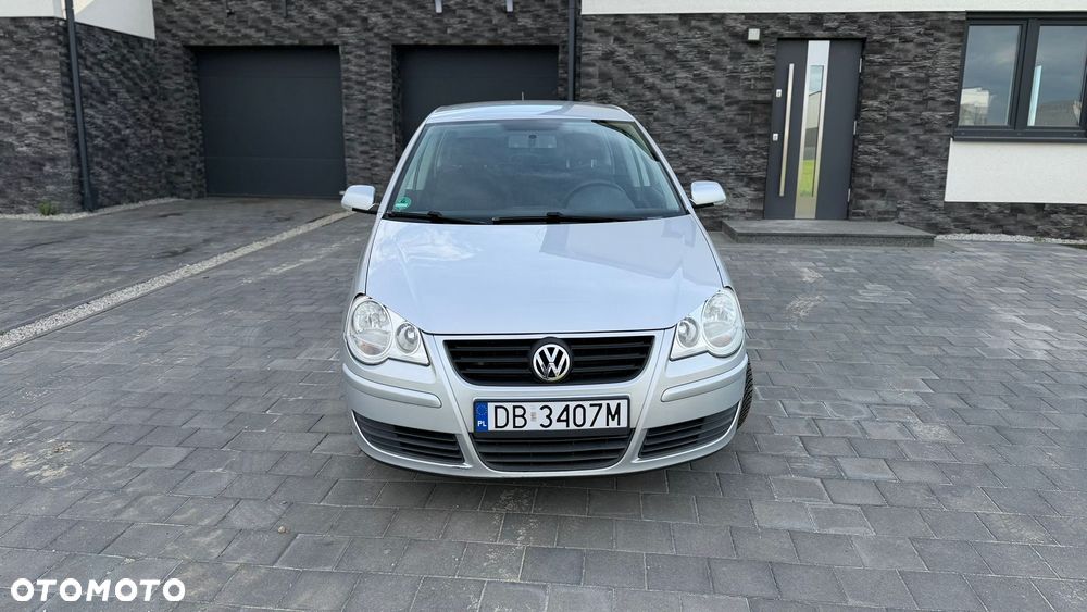 Volkswagen Polo 1.2 Comfortline - 2