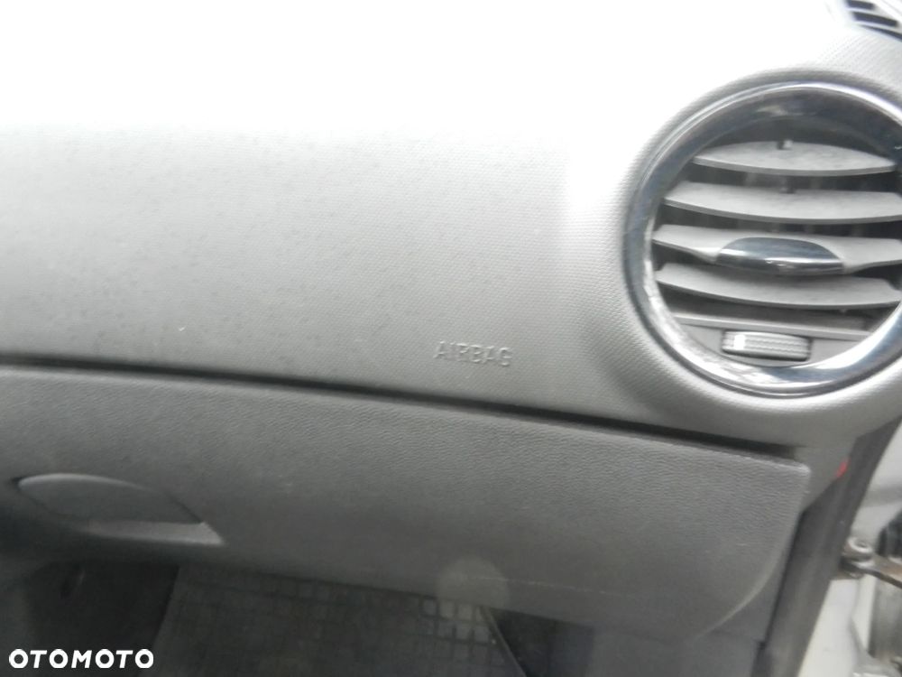 Opel Corsa - 20