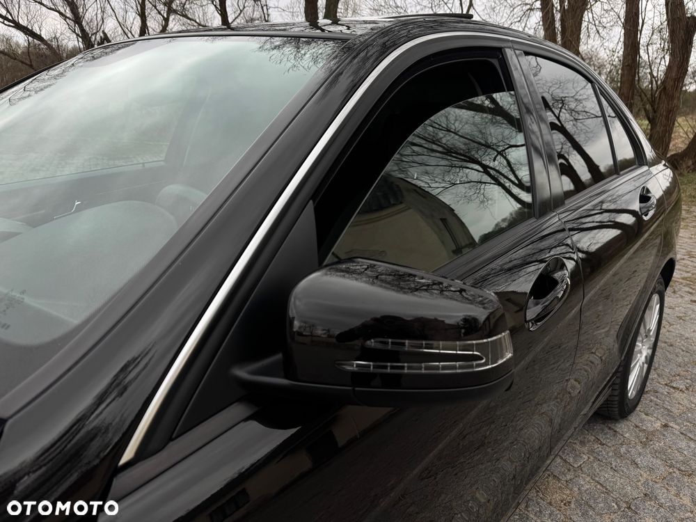 Mercedes-Benz Klasa C 200 Kompressor Avantgarde - 24