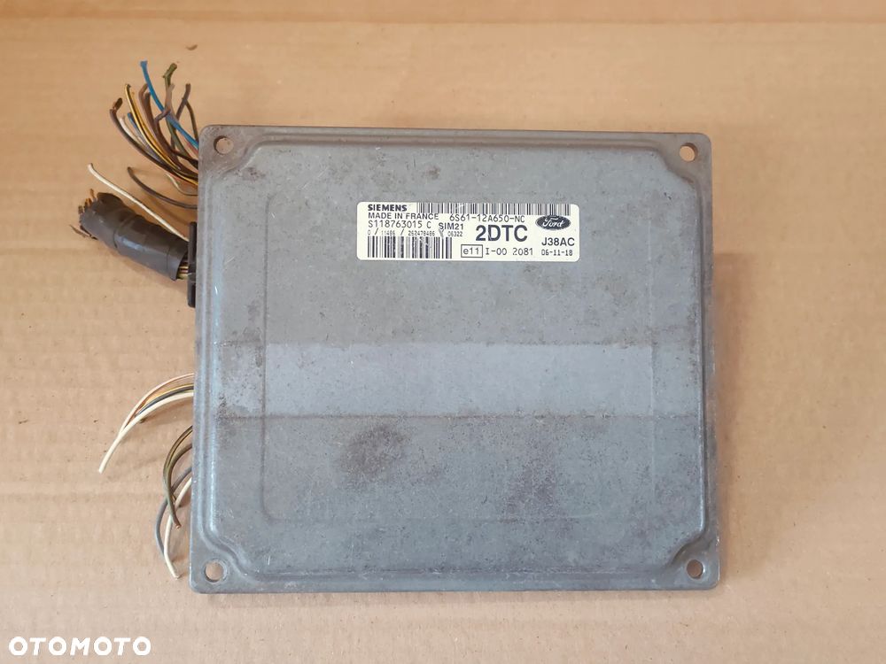 FORD FIESTA MK6 3D STEROWNIK SILNIKA 6S6112A650NC - 1