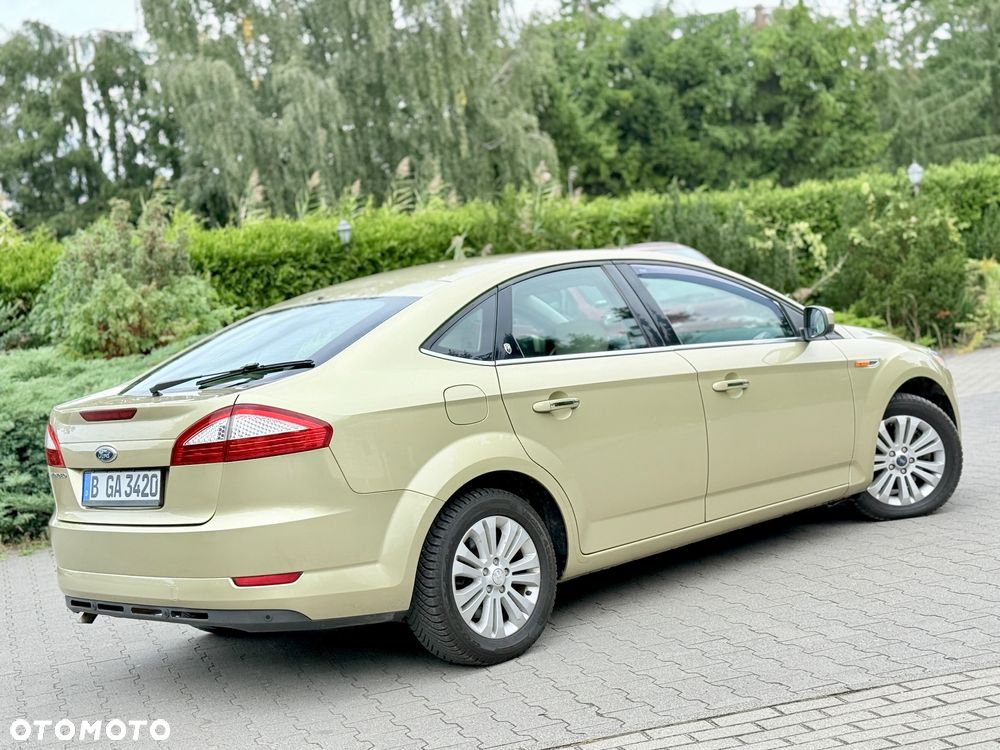 Ford Mondeo 2.0 Viva - 17