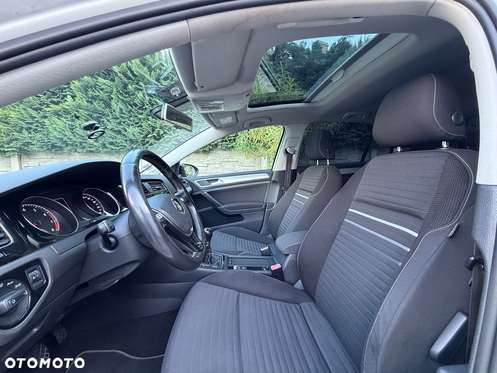 Volkswagen Golf 1.4 TSI BlueMotion Technology Cup - 22