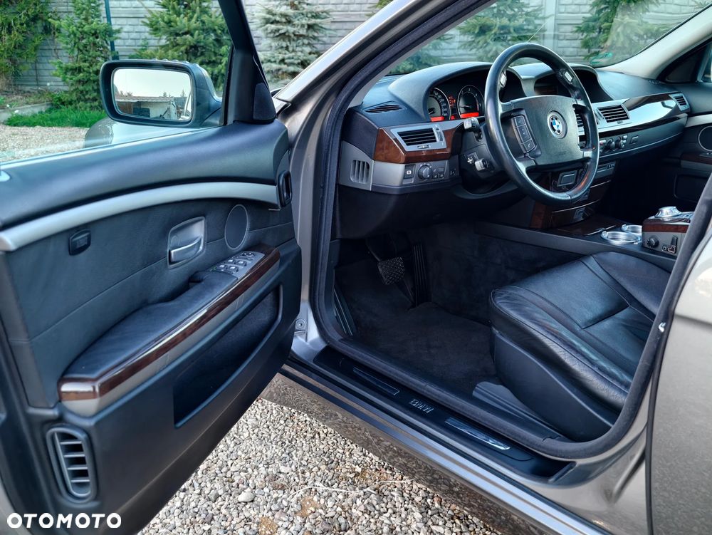 BMW Seria 7 730d - 12
