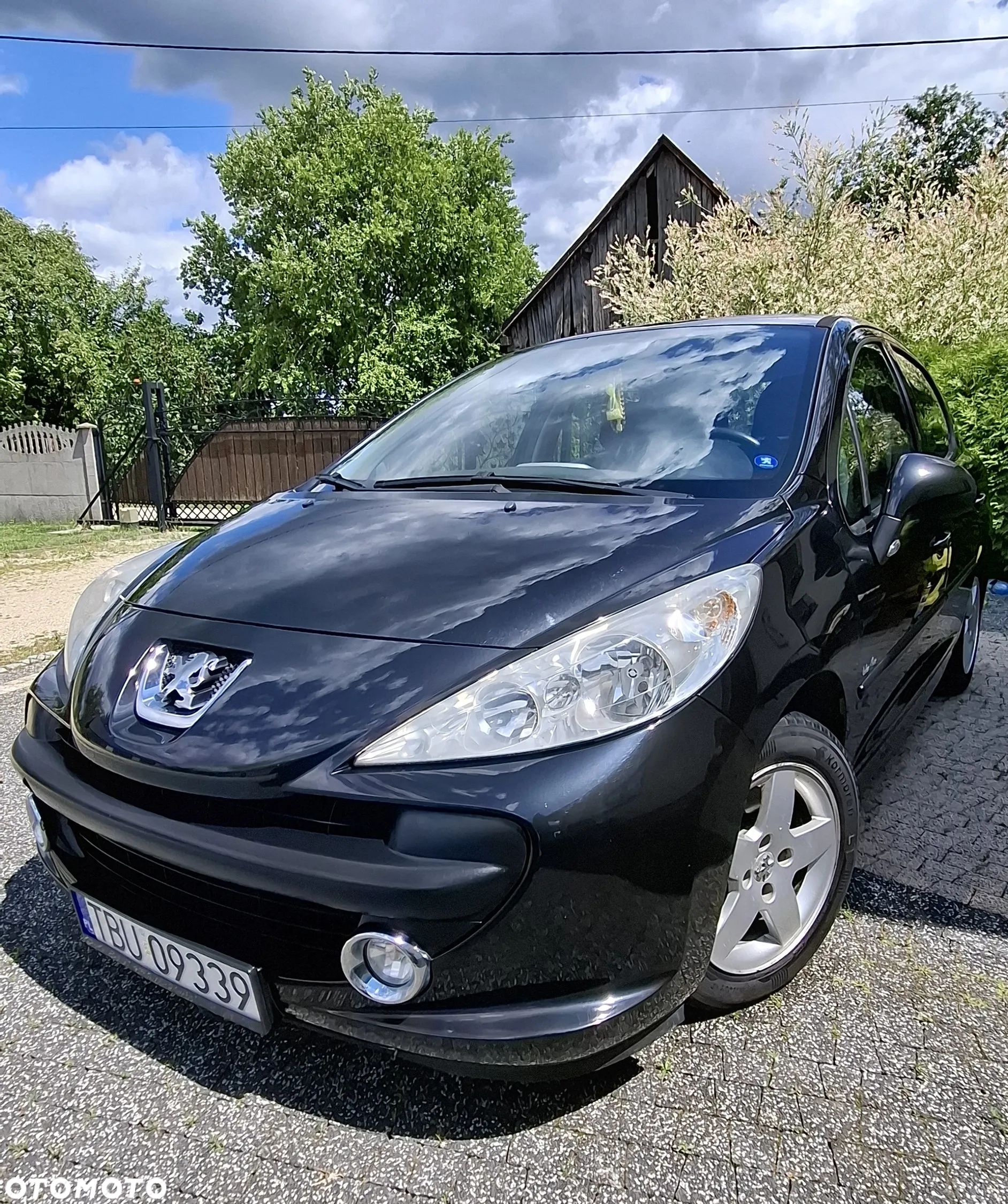 Peugeot 207 1.4 16V Trendy - 1