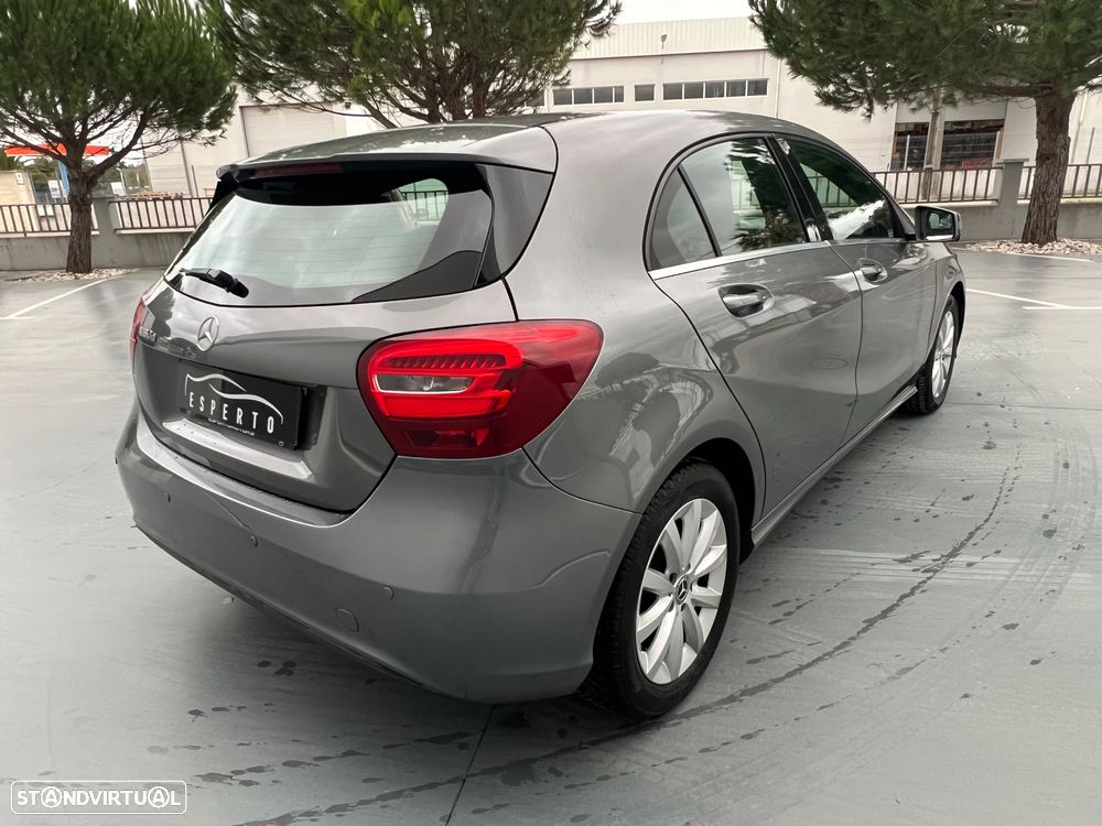 Mercedes-Benz A 180 d - 4