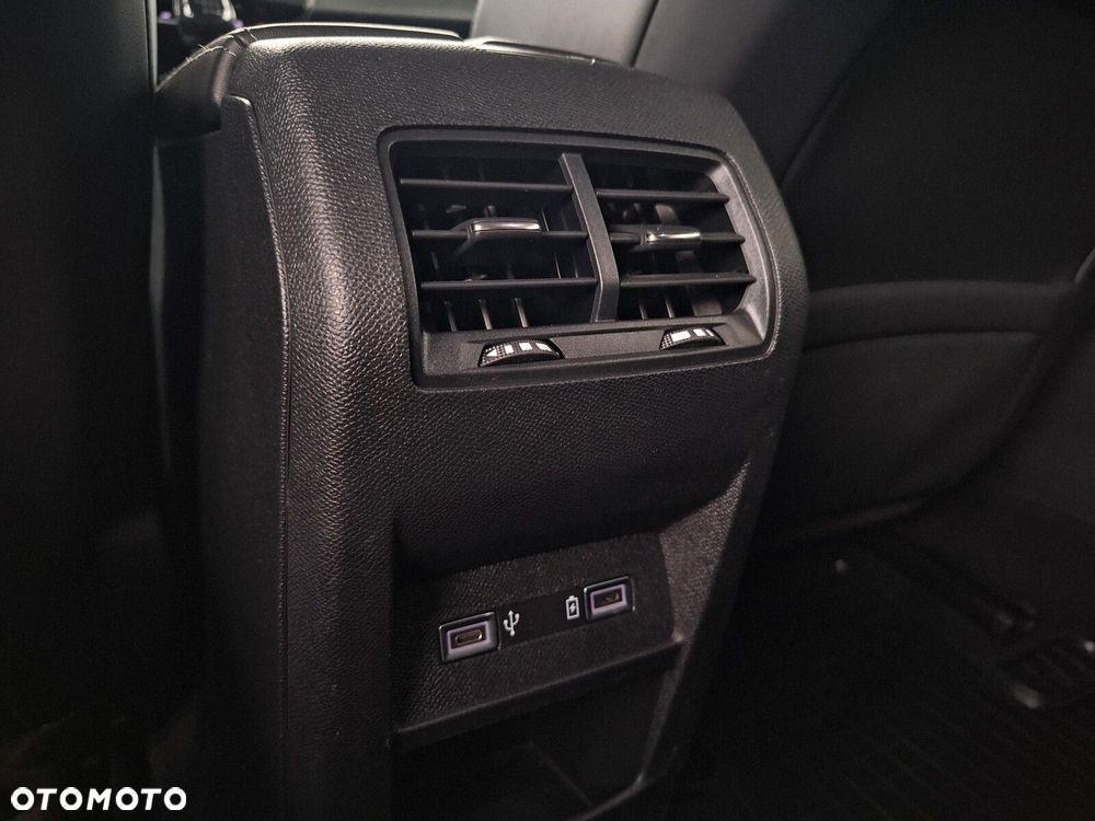 Peugeot 308 1.5 BlueHDi Allure S&S - 37