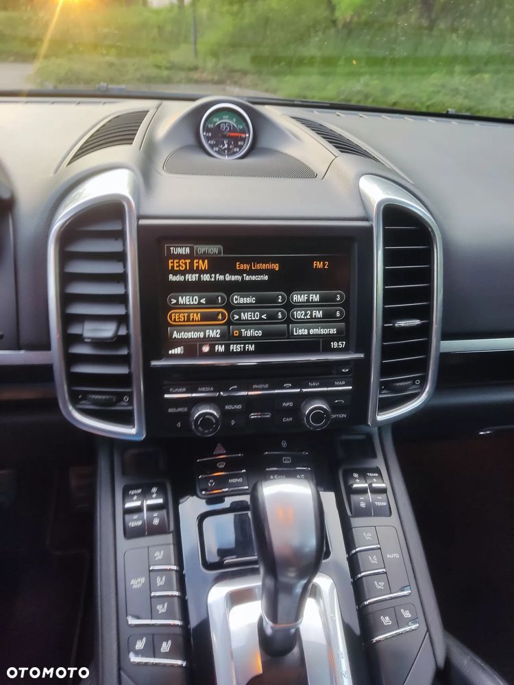 Porsche Cayenne Tiptronic S - 32