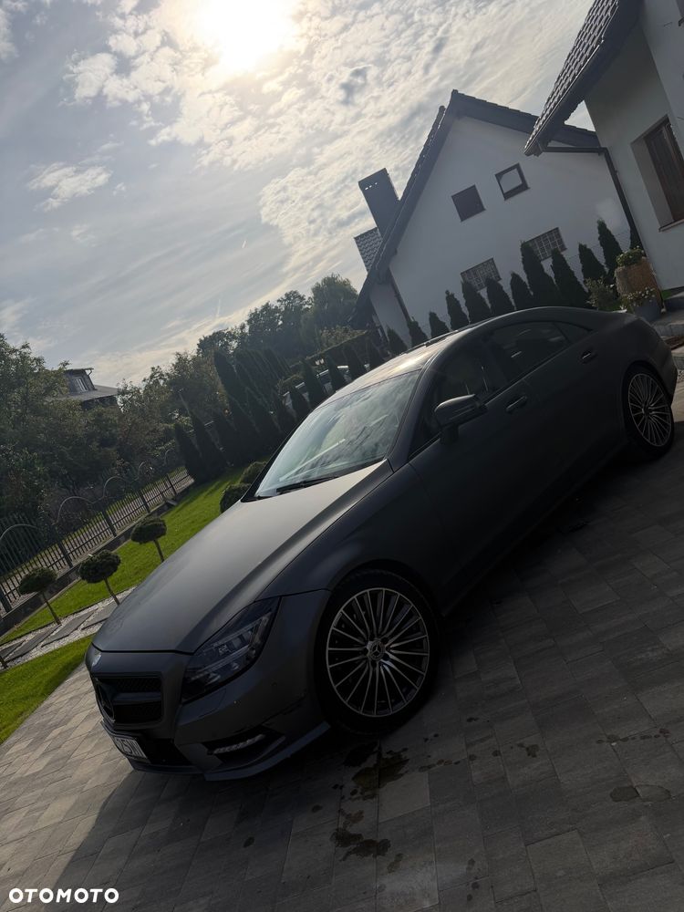 Mercedes-Benz CLS - 10
