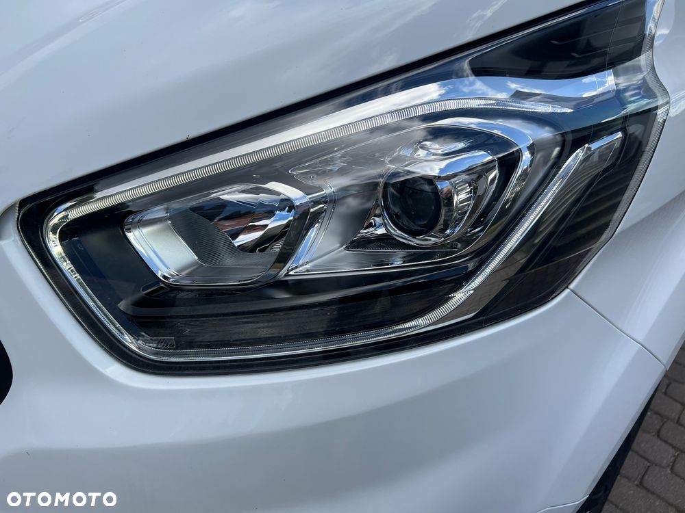 Ford Transit Custom - 13