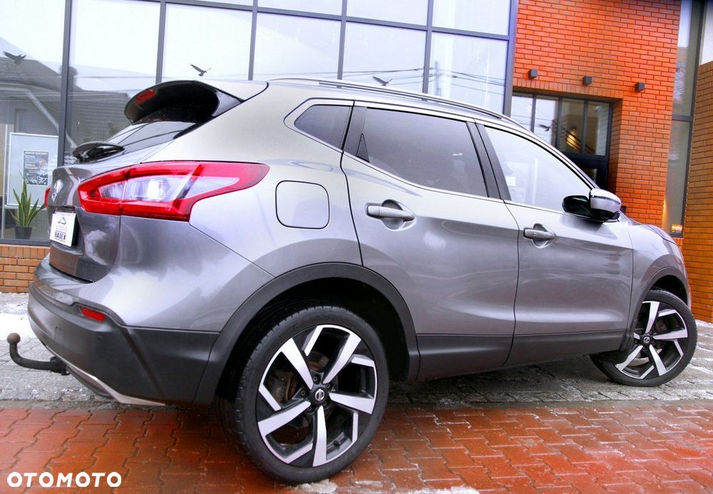 Nissan Qashqai 1.2 DIG-T Xtronic TEKNA+ - 30