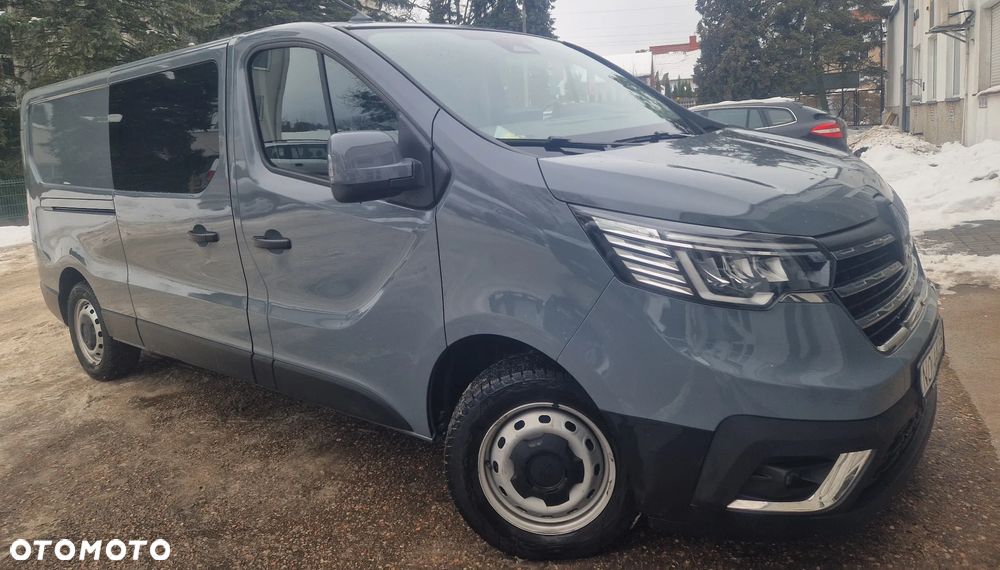 Renault Trafic - 1