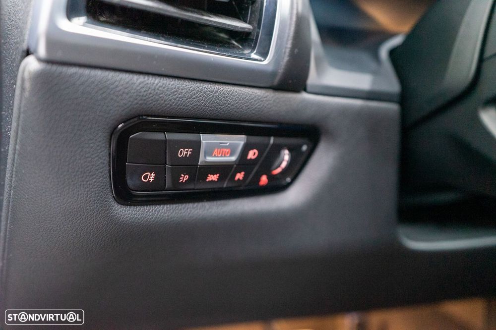 BMW 840 d xDrive Pack M - 28