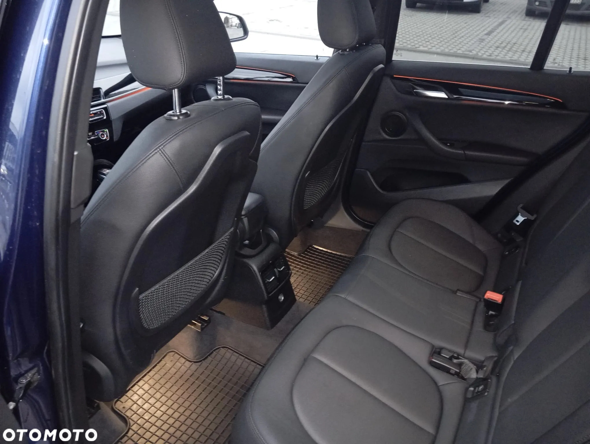 BMW X1 xDrive28i - 12