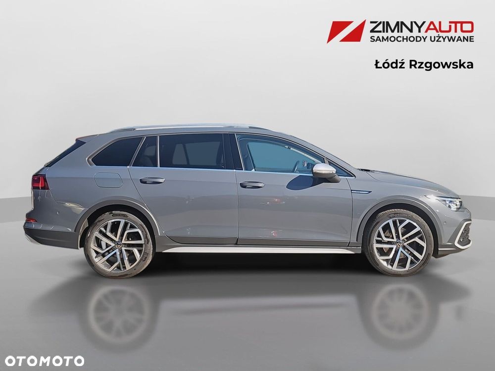 Volkswagen Golf - 5
