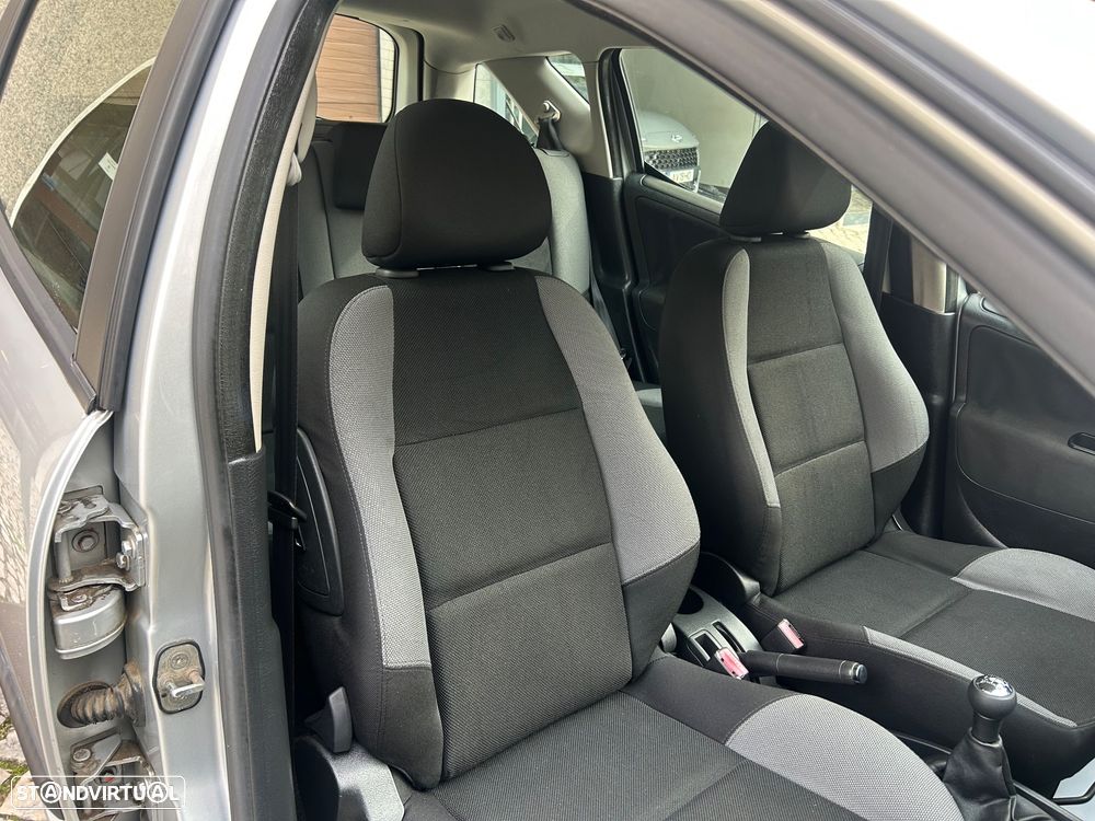 Peugeot 207 SW 1.4 Trendy - 17