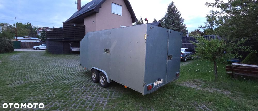 Brenderup KRYTA PRZYCZEPA DO PRZEWOZU POJAZDÓW - 6
