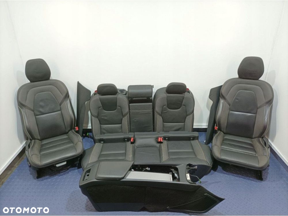 VOLVO XC60 II FOTELE KANAPA KOMPLET SKÓRA BOCZKI DRZWI R-DESIGN - 1