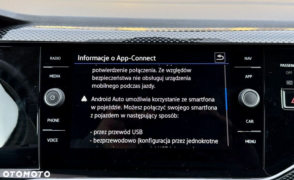 Volkswagen Taigo - 32