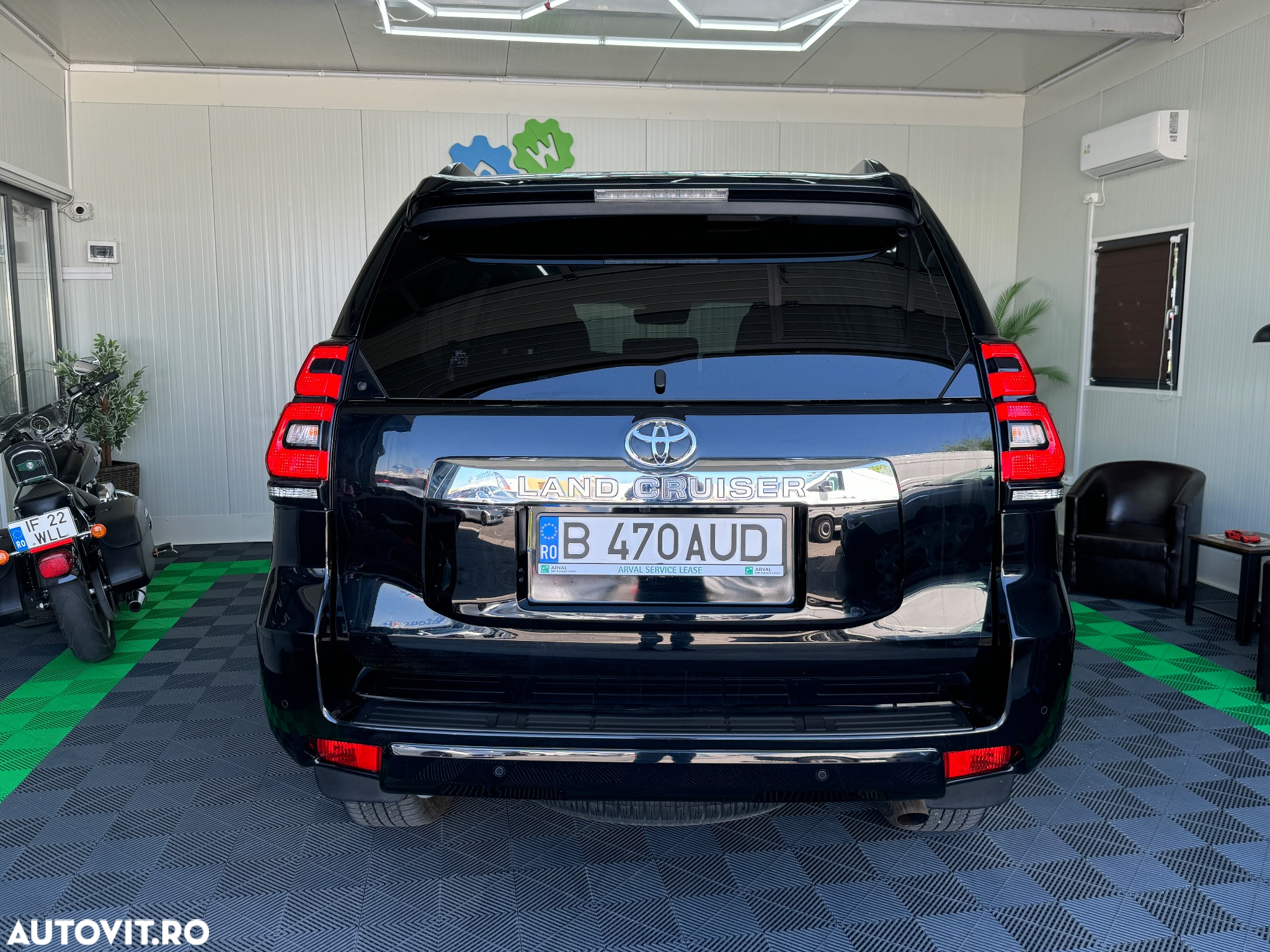 Toyota Land Cruiser 2.8l D-4D 204 CP A/T 7 locuri Executive - 6