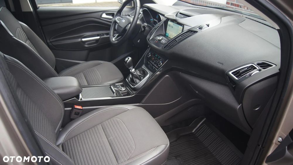 Ford Kuga 1.5 EcoBoost FWD Titanium ASS - 14