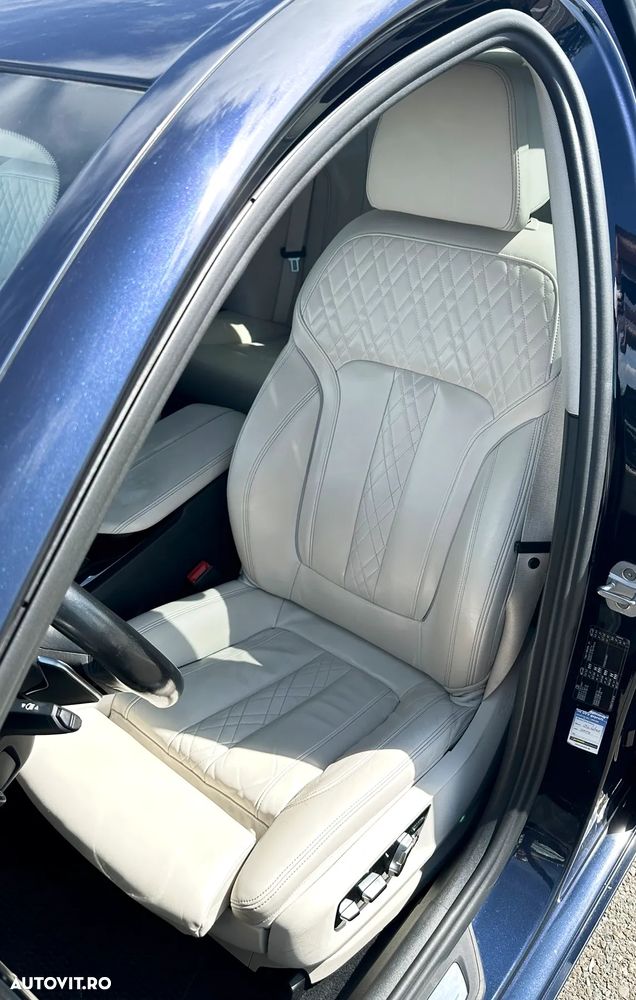 BMW Seria 5 525d AT - 12