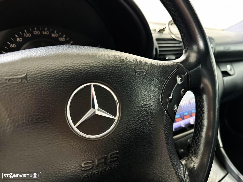 Mercedes-Benz C 220 - 38