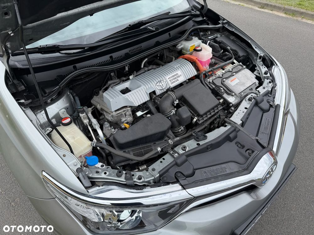 Toyota Auris 1.8 HSD Prestige NAVI - 31