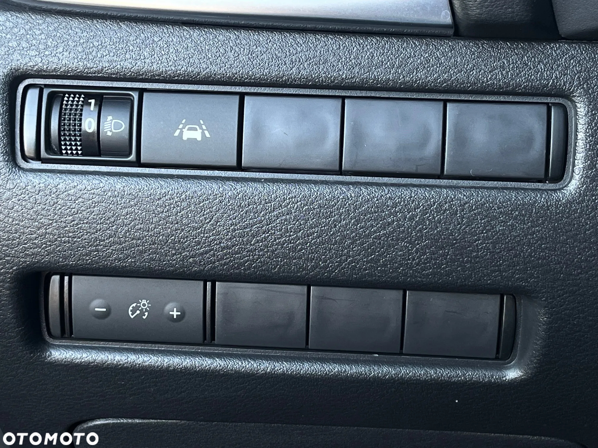 Nissan Qashqai 1.5 e-POWER N-Connecta - 25