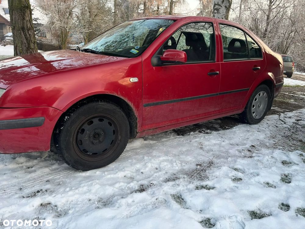 Volkswagen Bora 1.6 Basis - 3