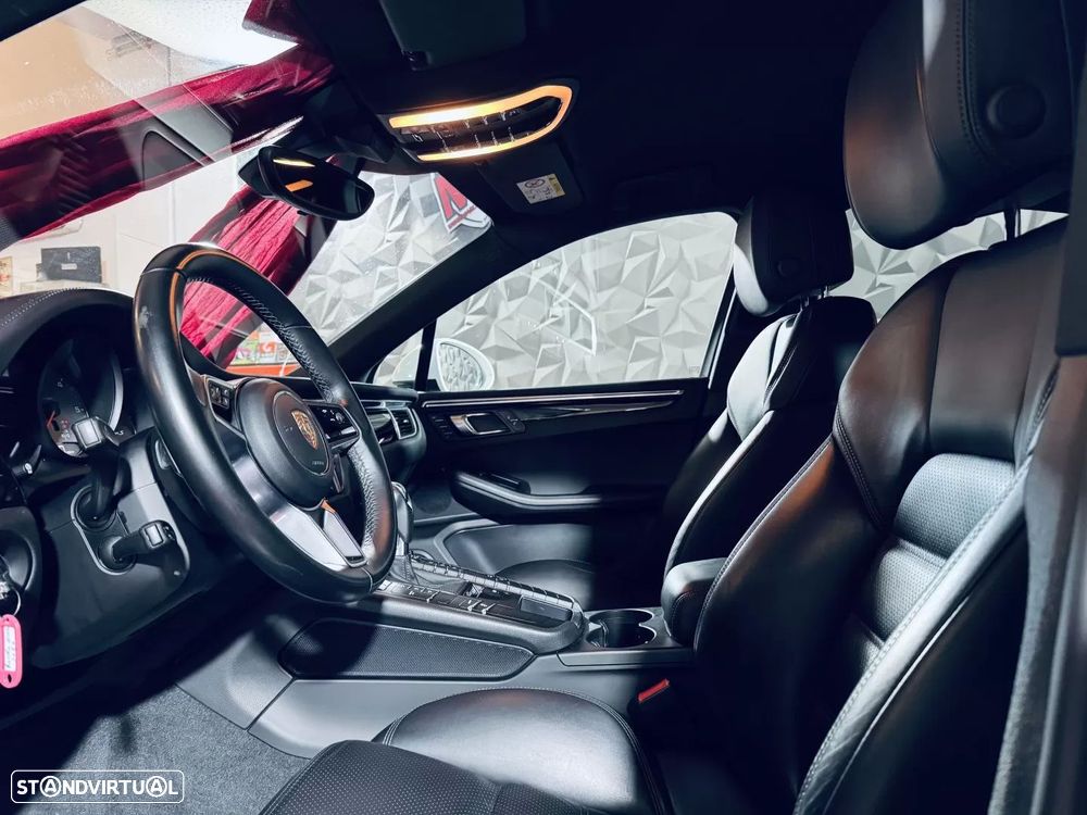 Porsche Macan S - 29
