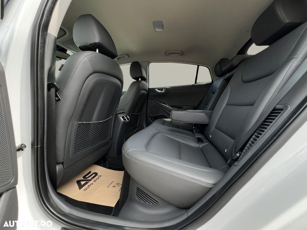 Hyundai IONIQ 1.6 141CP Exclusive - 16
