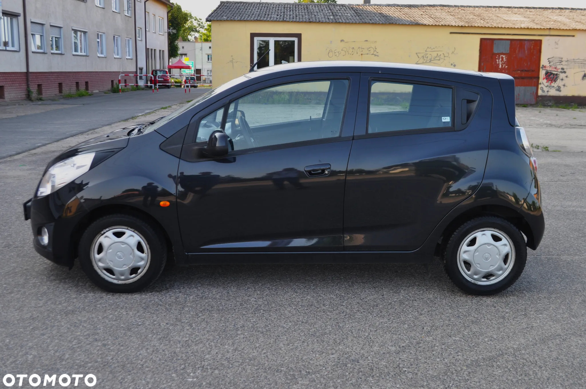 Chevrolet Spark 1.0 Base - 5