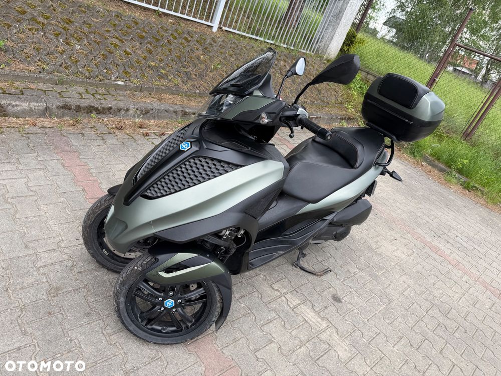 Piaggio MP-3 - 5