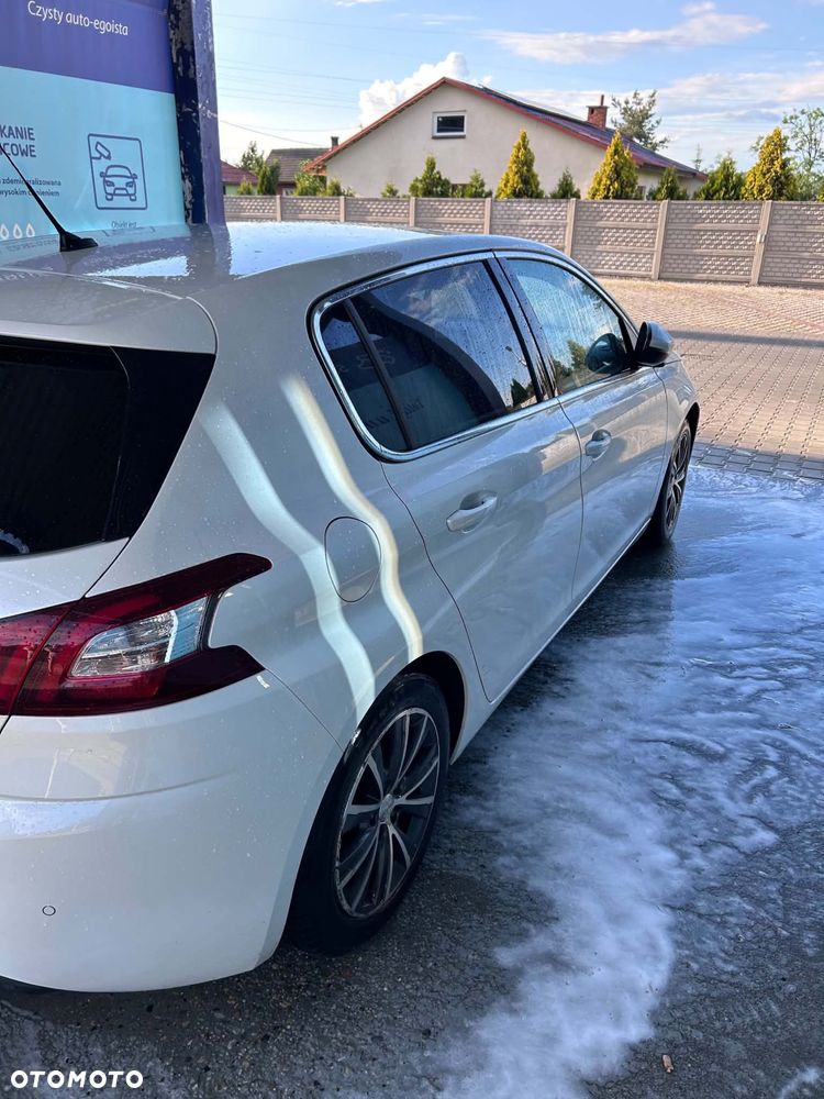 Peugeot 308 - 5
