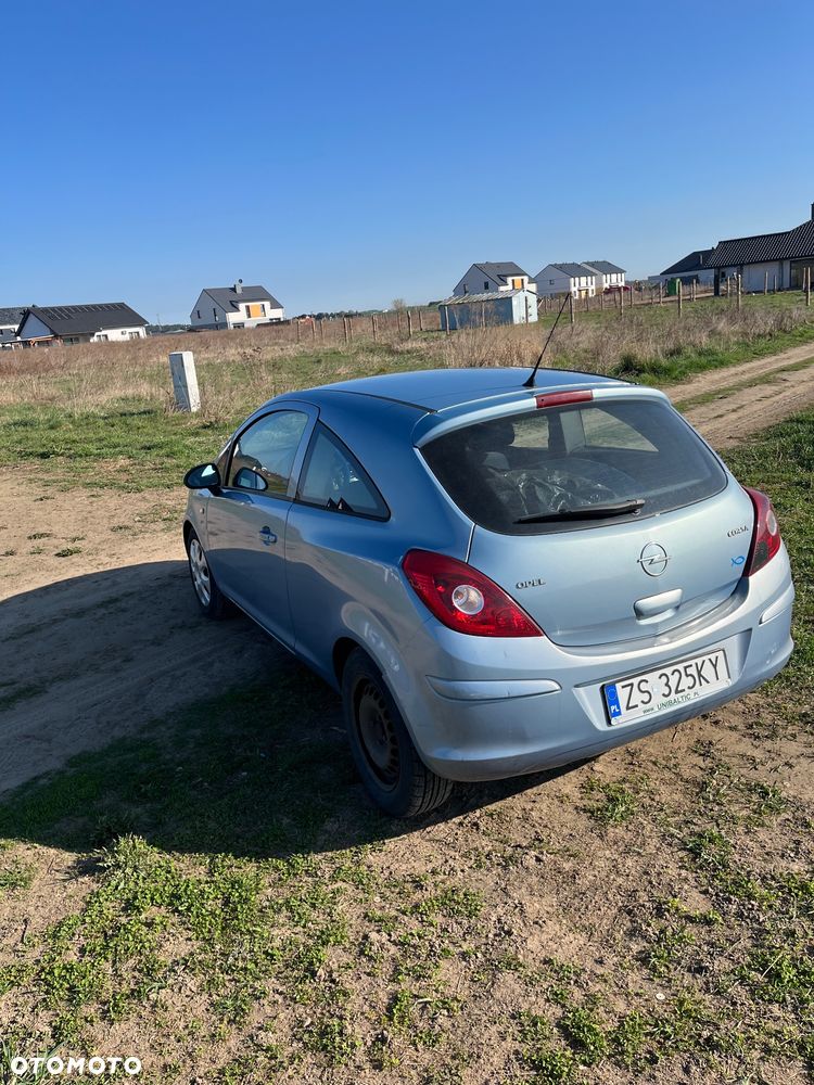Opel Corsa 1.4 16V Enjoy - 8